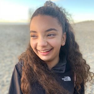 Meet your Posher, Shayla